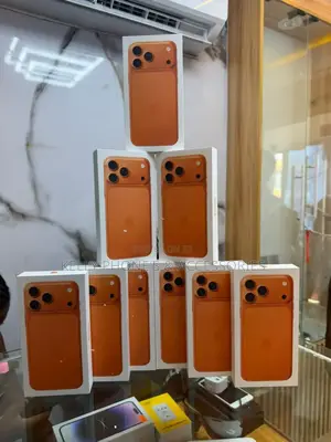 New Apple iPhone 17 Pro Max 512 GB Orange