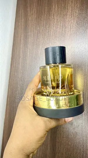 Tharaarl Oud Perfume