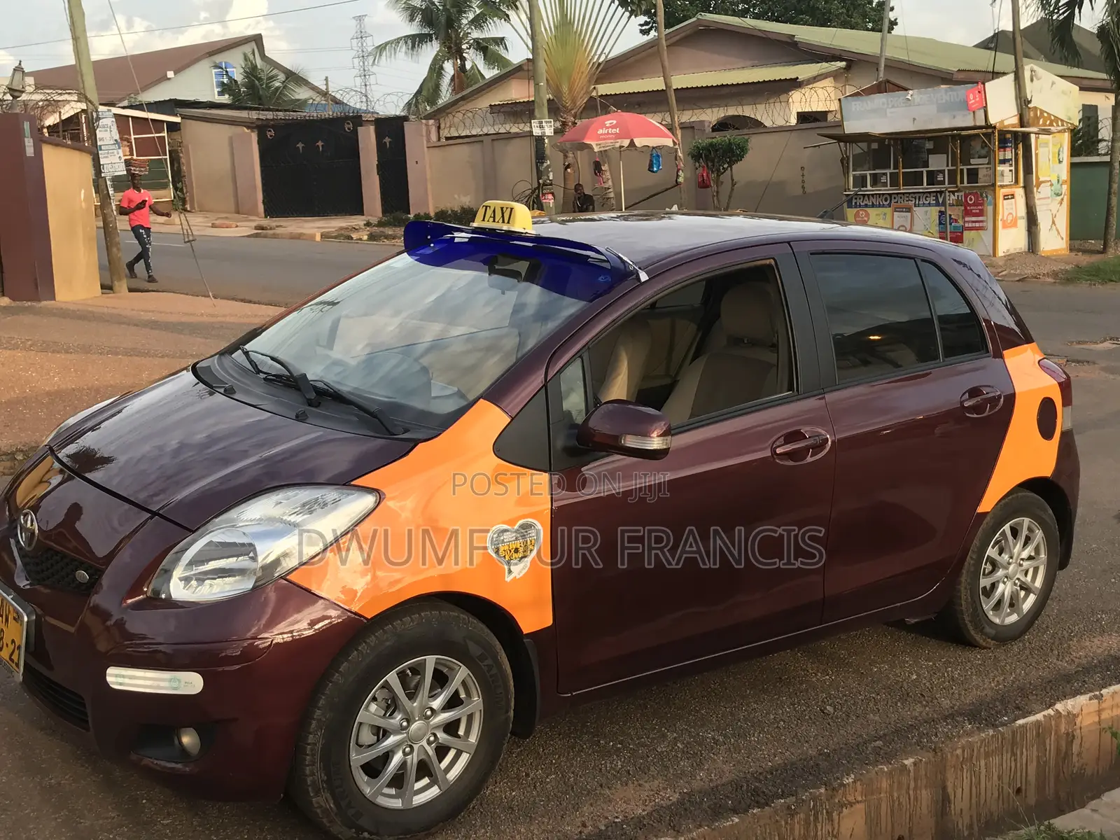 Toyota Vitz 1.3 FWD 5dr 2009 Burgundy