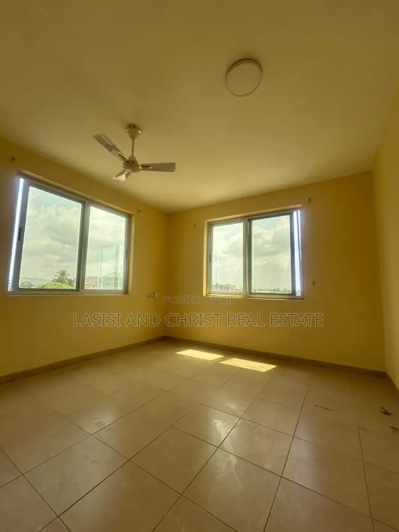 2bdrm Apartment in Lasisi And Christ, Amasaman for rent