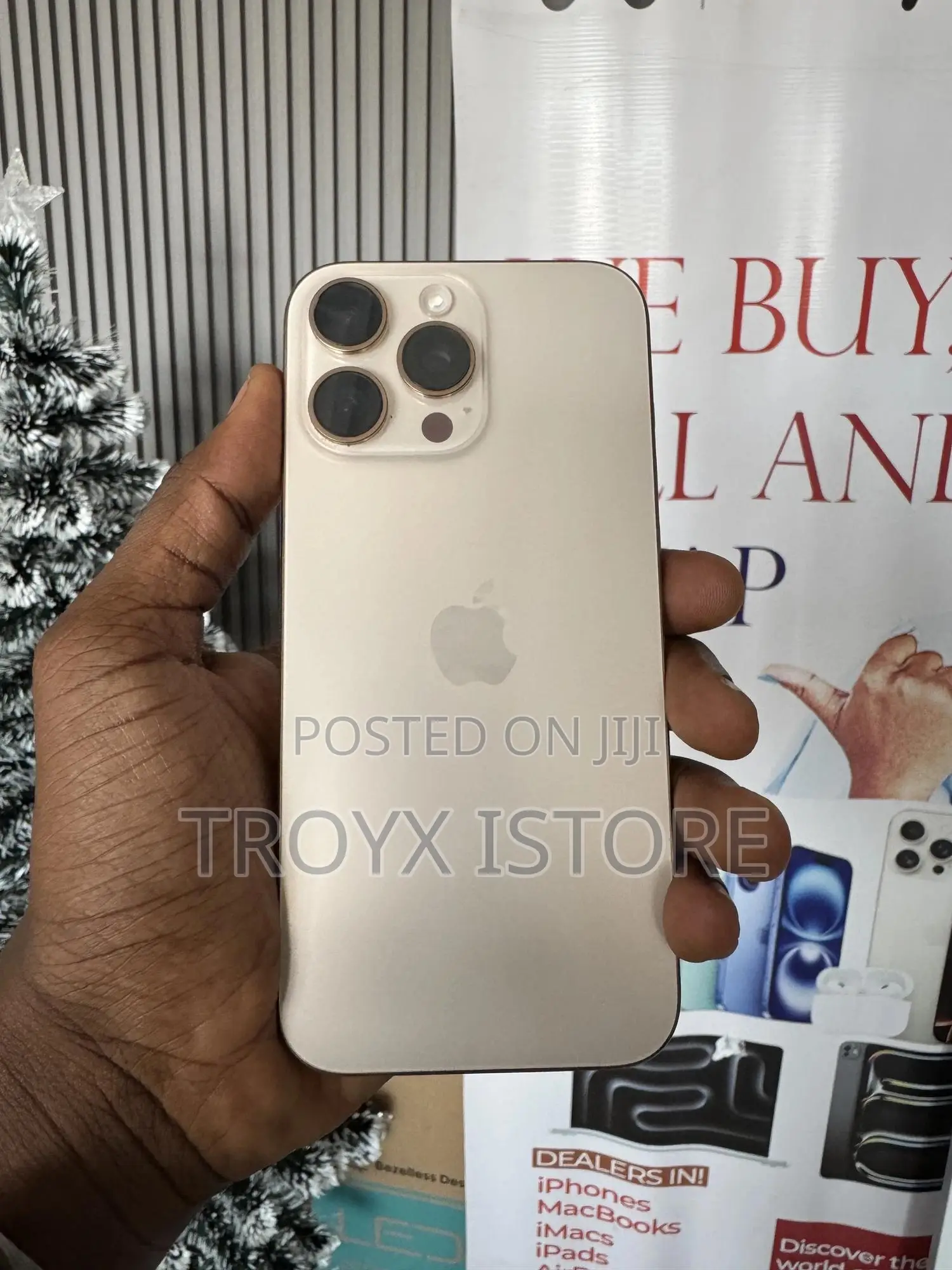 Apple iPhone 16 Pro Max 256 GB Gold