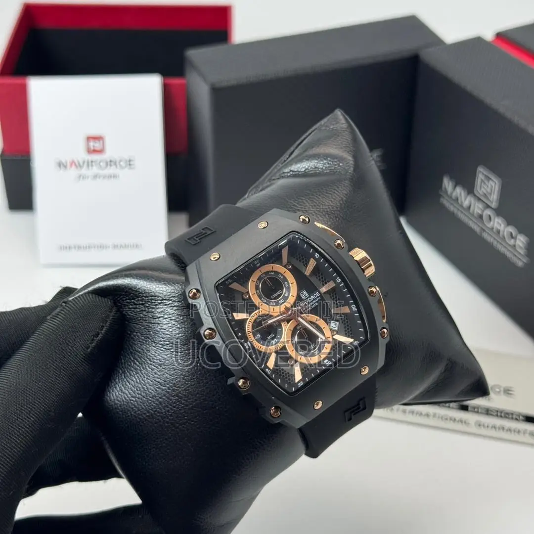 Naviforce Analog Chronograph Watch
