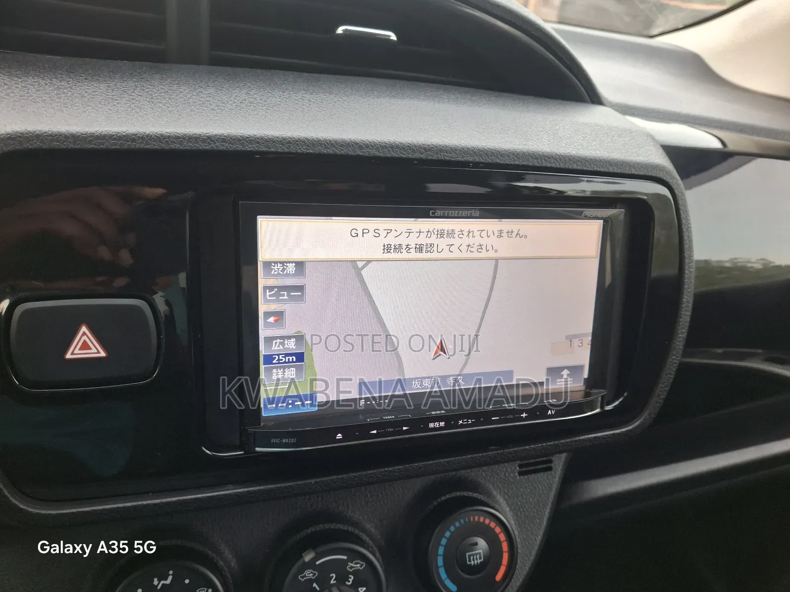 Toyota Vitz 1.3 FWD 5dr 2015 Silver
