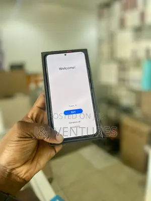 New Samsung Galaxy S22+ 5G 128 GB Black