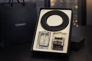 Tommy Hilfiger Reversible Leather Belt With Multiple Buckles