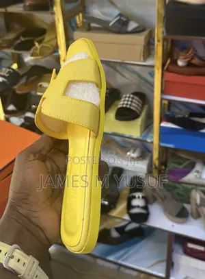 Original Herms Flat Slippers for Cool Price