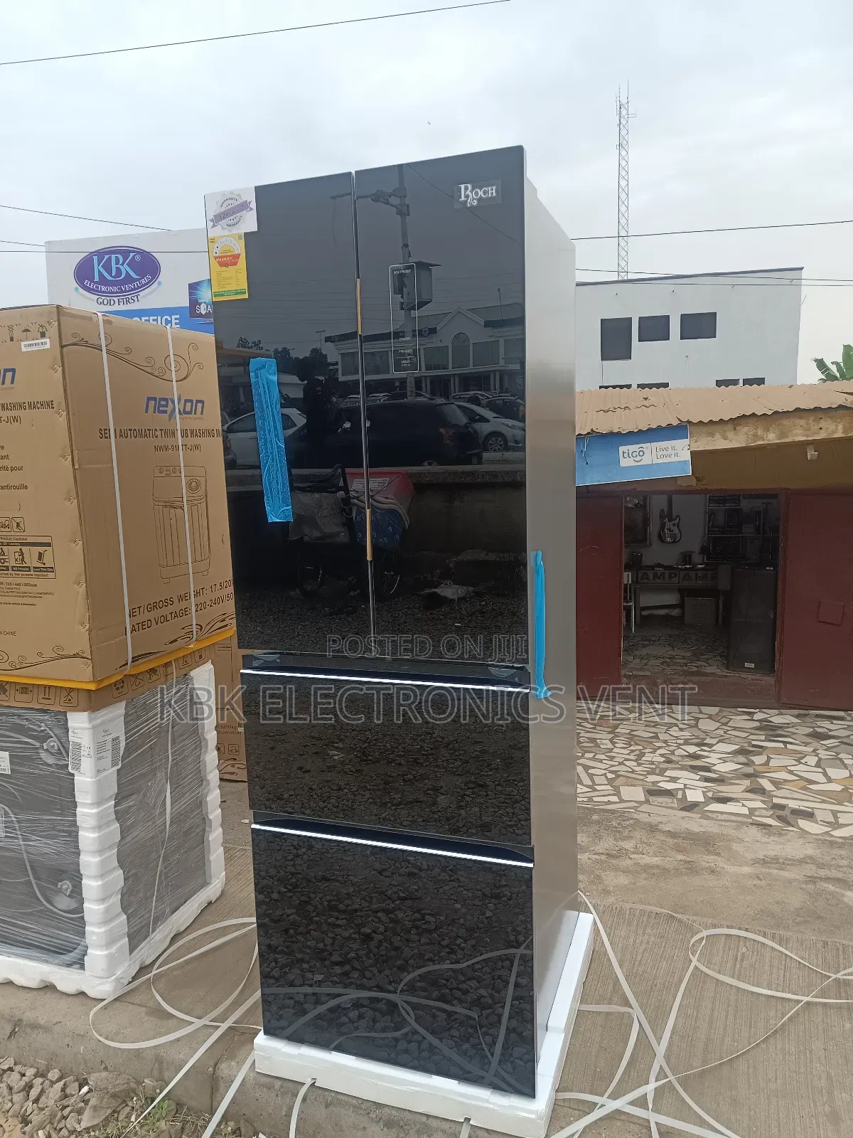 Roch 300liter French Door Refrigerators