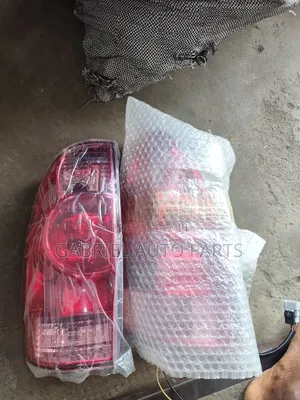 Toyota Tacoma Back Lights 2005