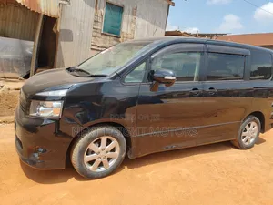 Toyota Voxy 2010 Black