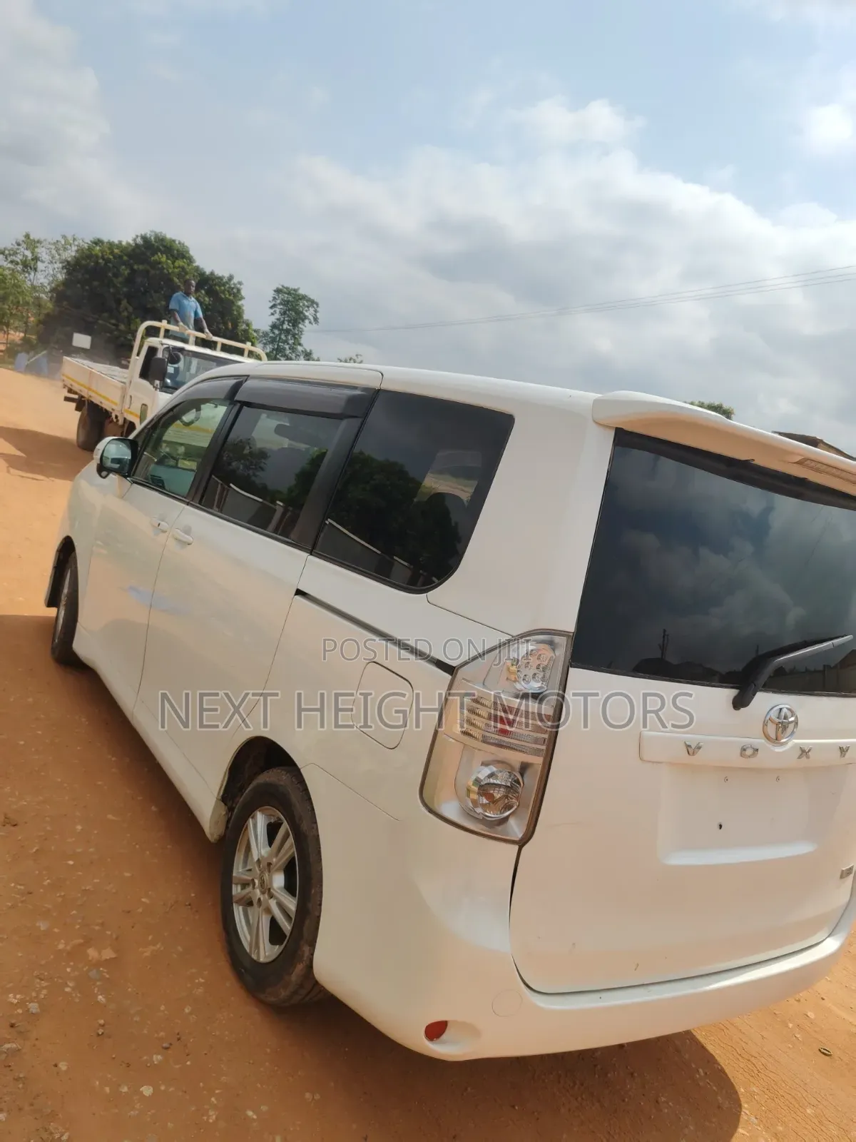 Toyota Voxy 2012 White