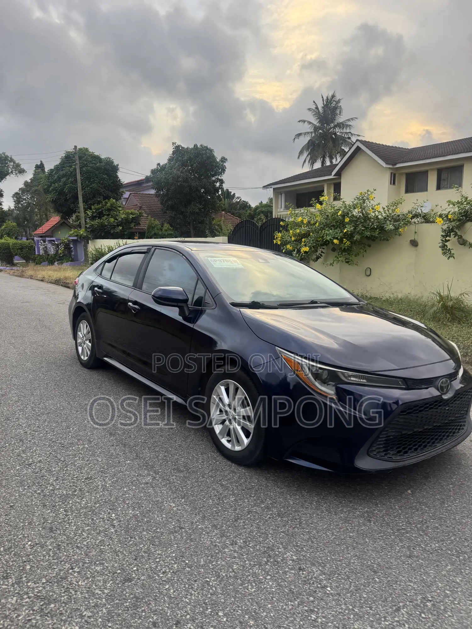 Toyota Corolla LE 2020