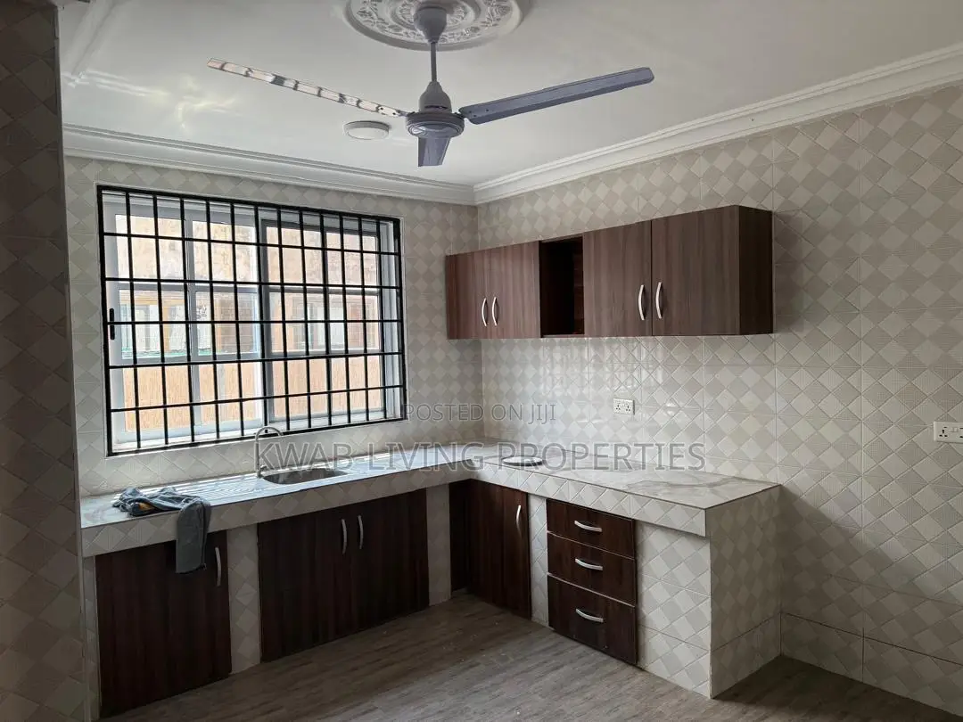 2bdrm Apartment in New Legon for rent
