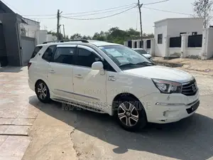 SsangYong Korando 2015 White