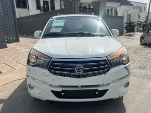 SsangYong Korando 2015 White