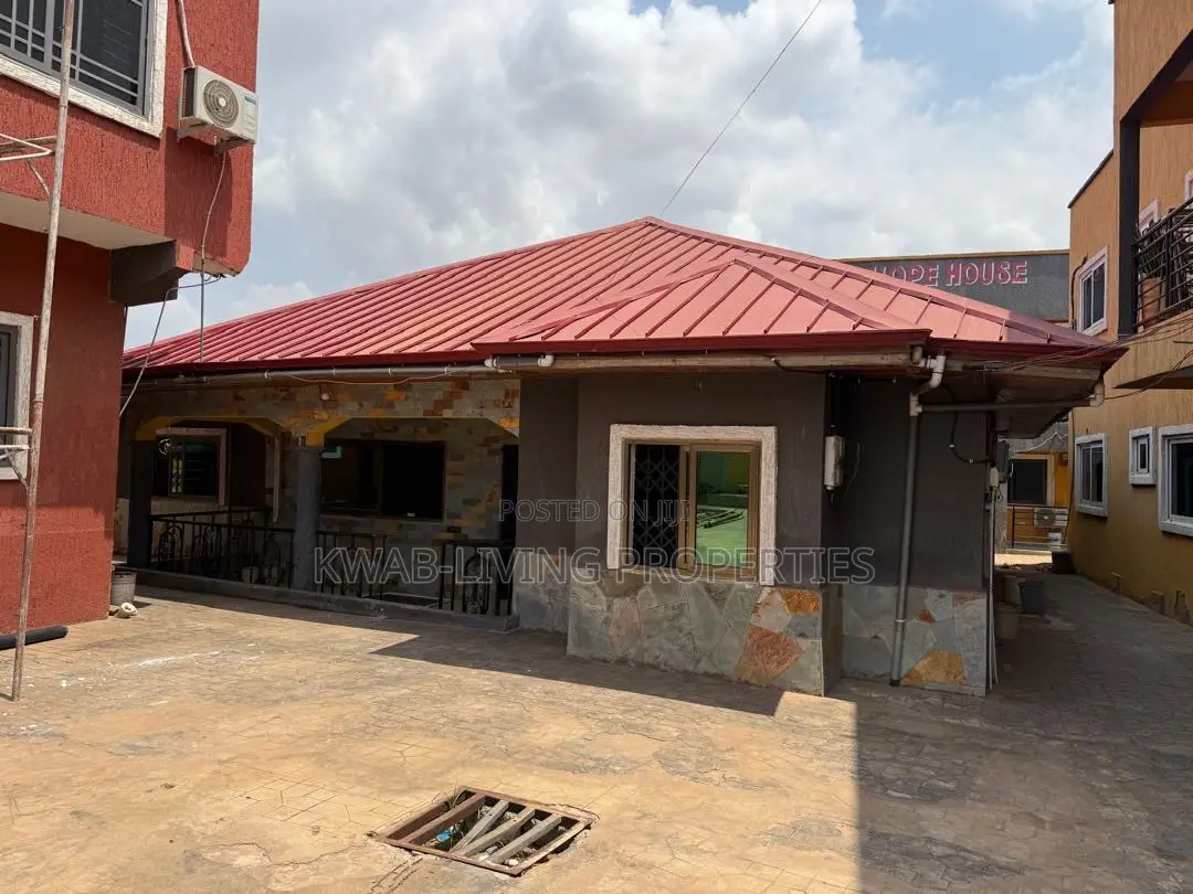 3bdrm Apartment in New Legon for rent