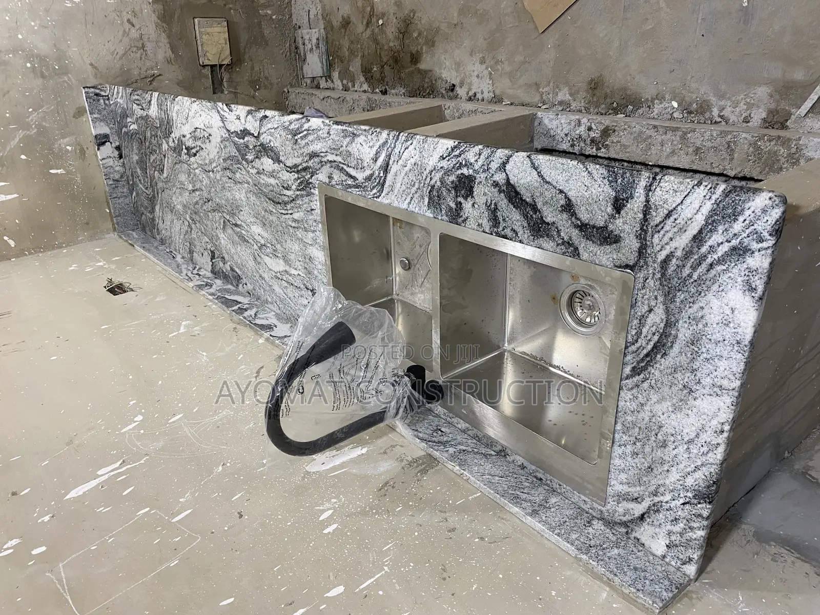 Ayoma Granite and Quartz