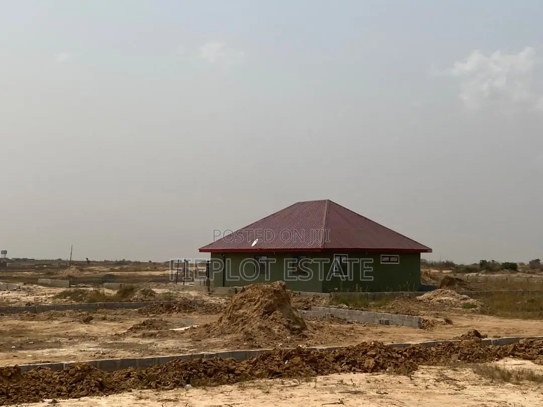 Secure Half Plot at Tsopoli, Skyport City– No Landguard Issues