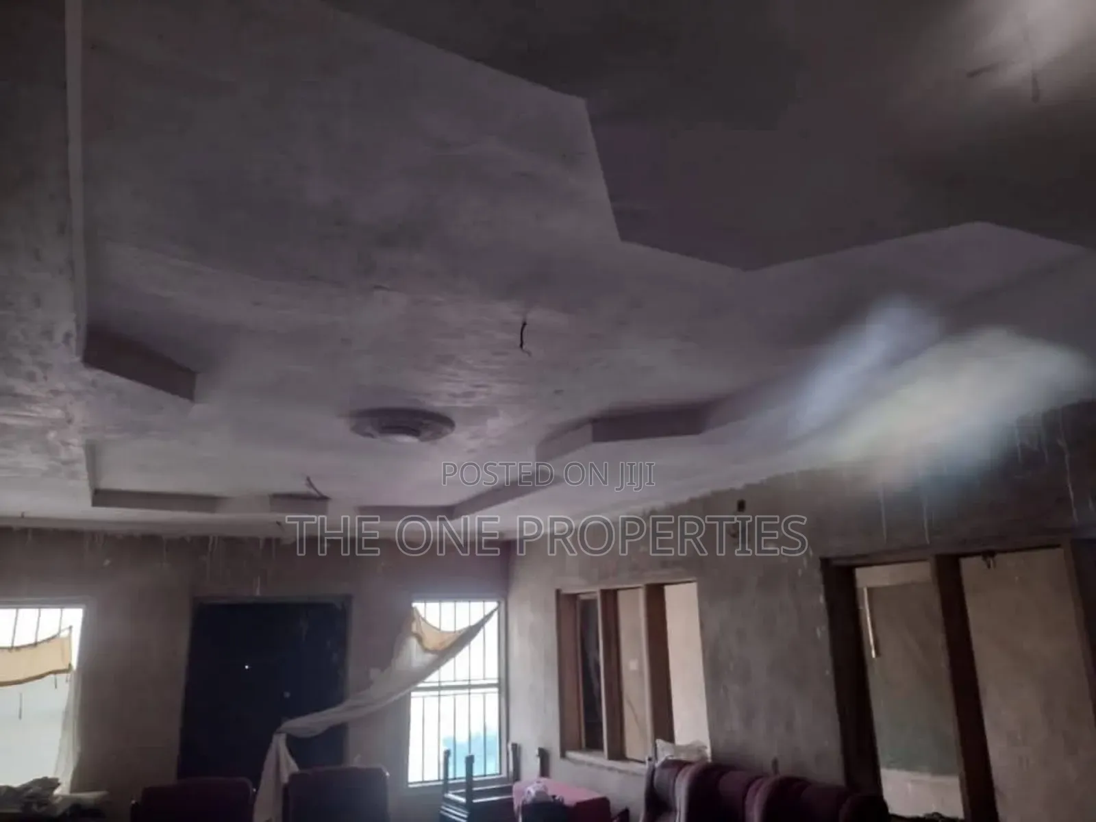 4bdrm House in Adjen Kotoku -, Amasaman for sale
