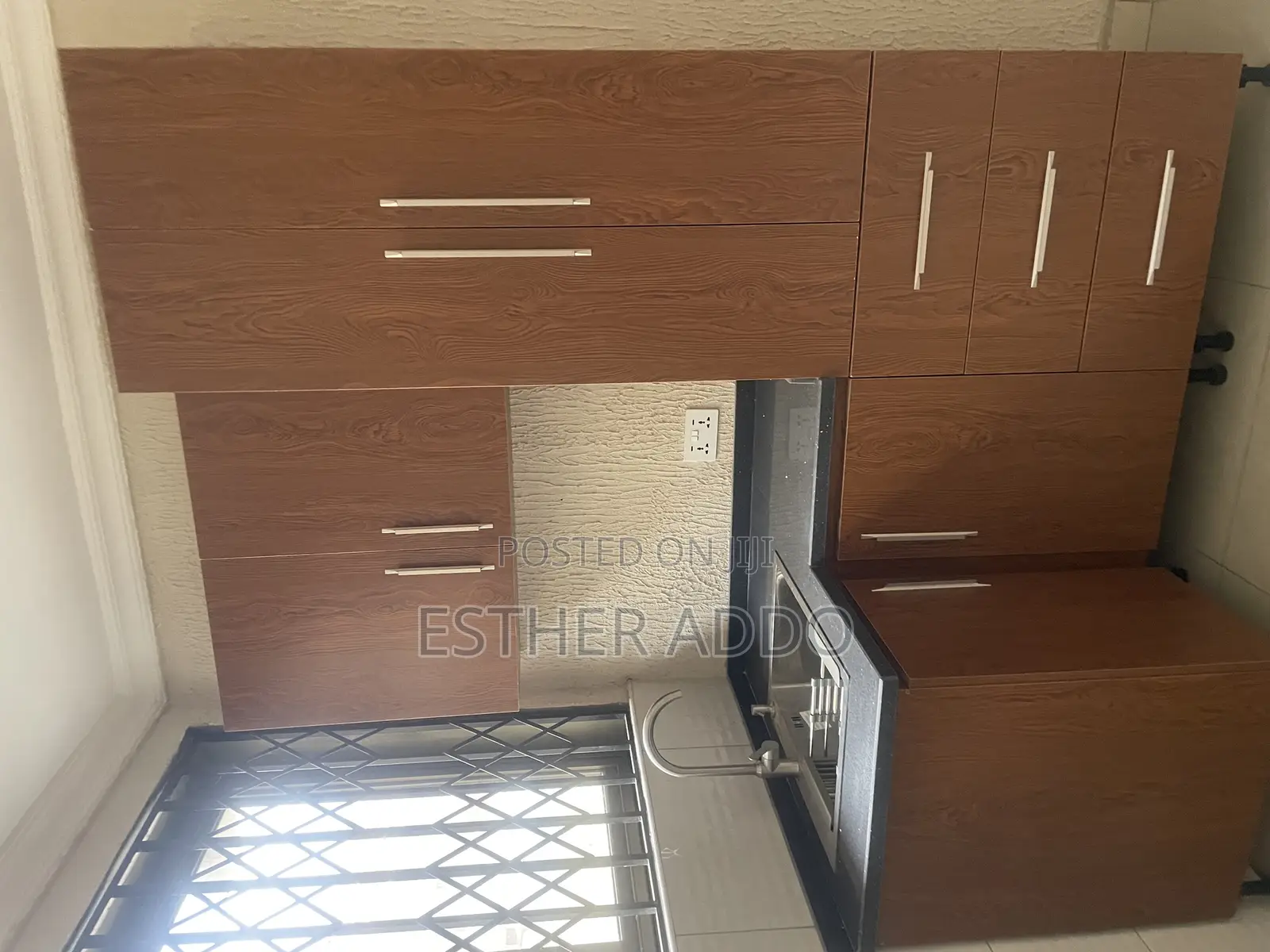 1bdrm Apartment in American House for rent