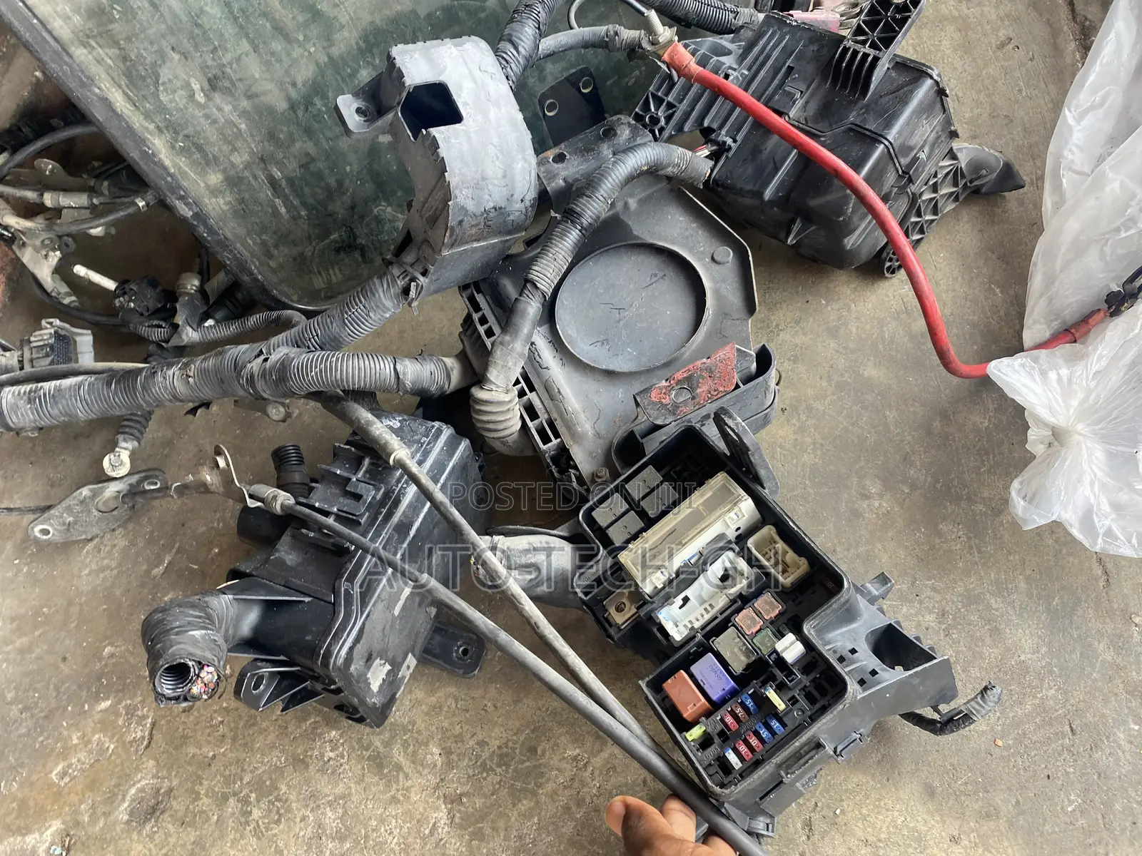 Toyota Voxy And Noah Fuse Box