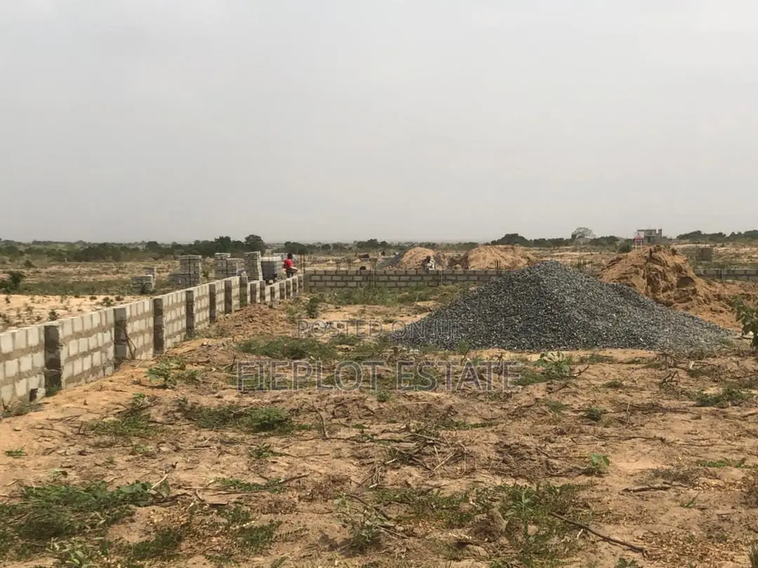 Family-Friendly Land at Prampram, Beach Lane