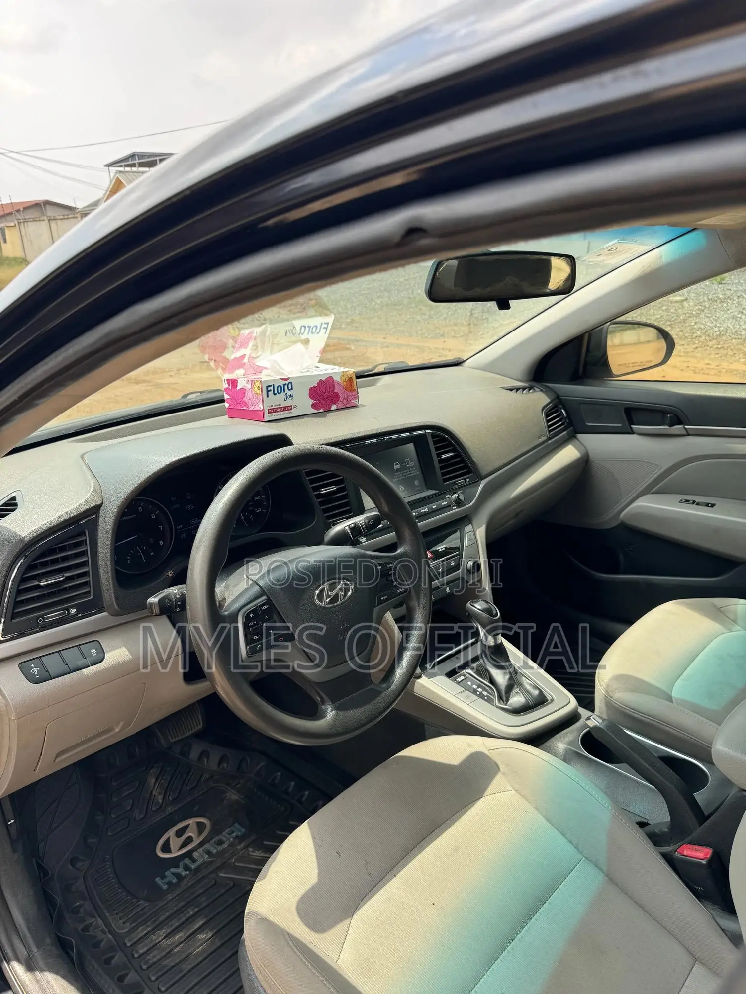 Hyundai Elantra 2017 Black