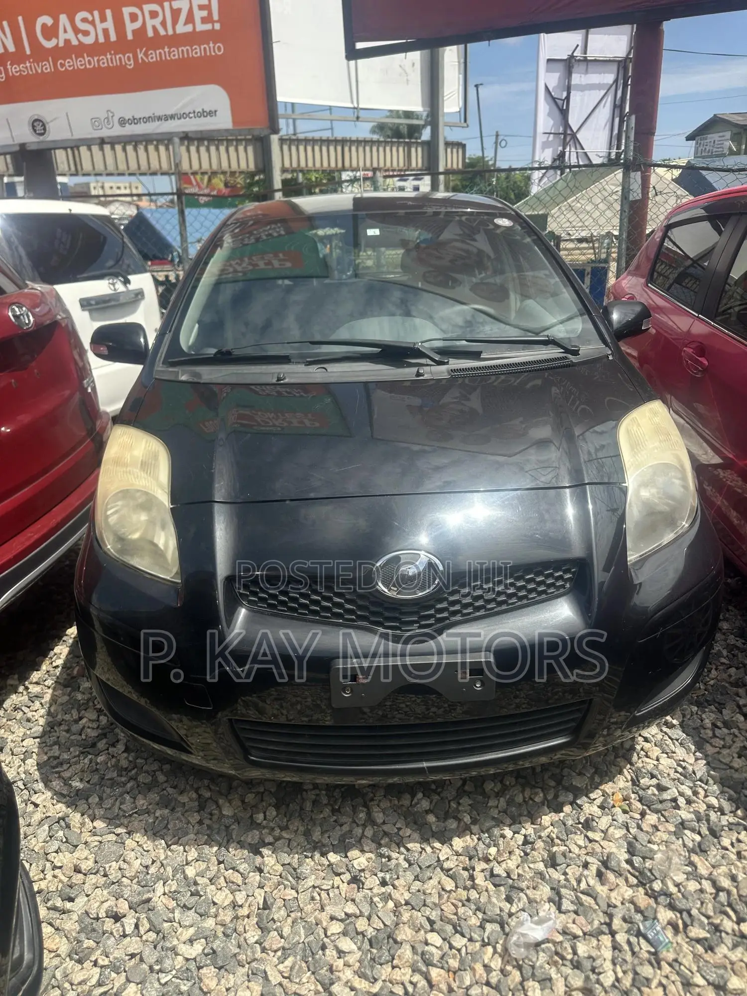 Toyota Vitz 1.0 FWD 3dr 2010 Black
