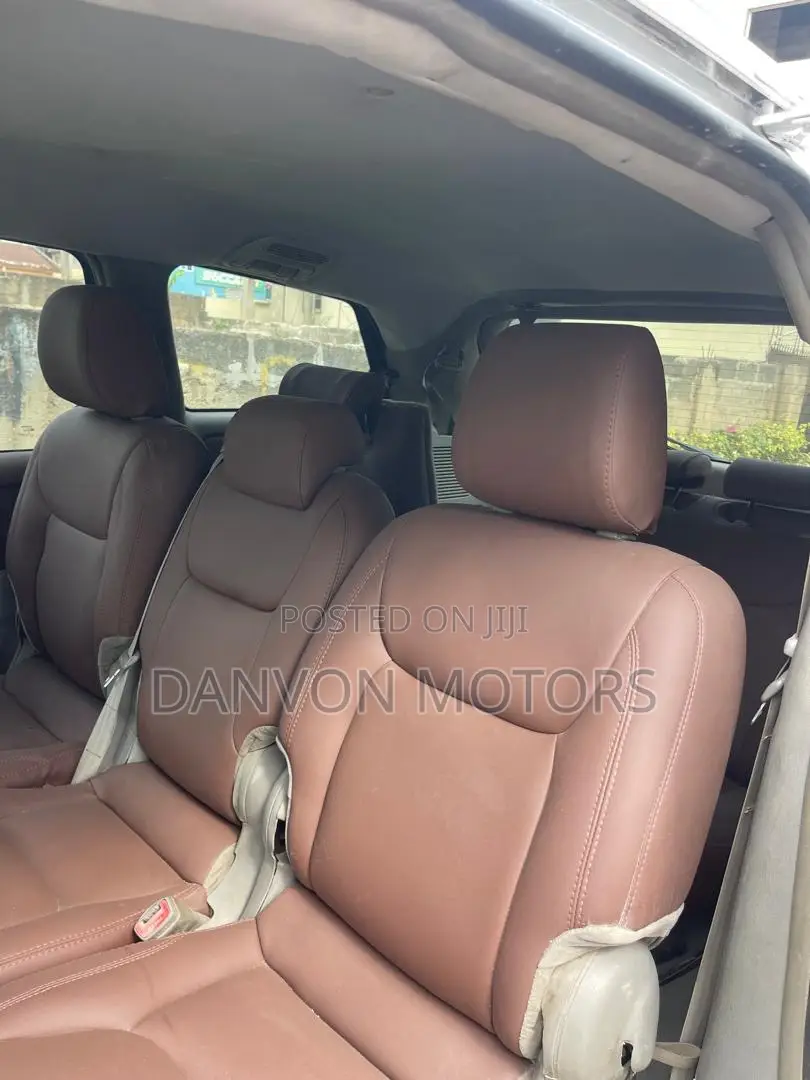 Toyota Sienna XLE 7 Passenger 2010 White