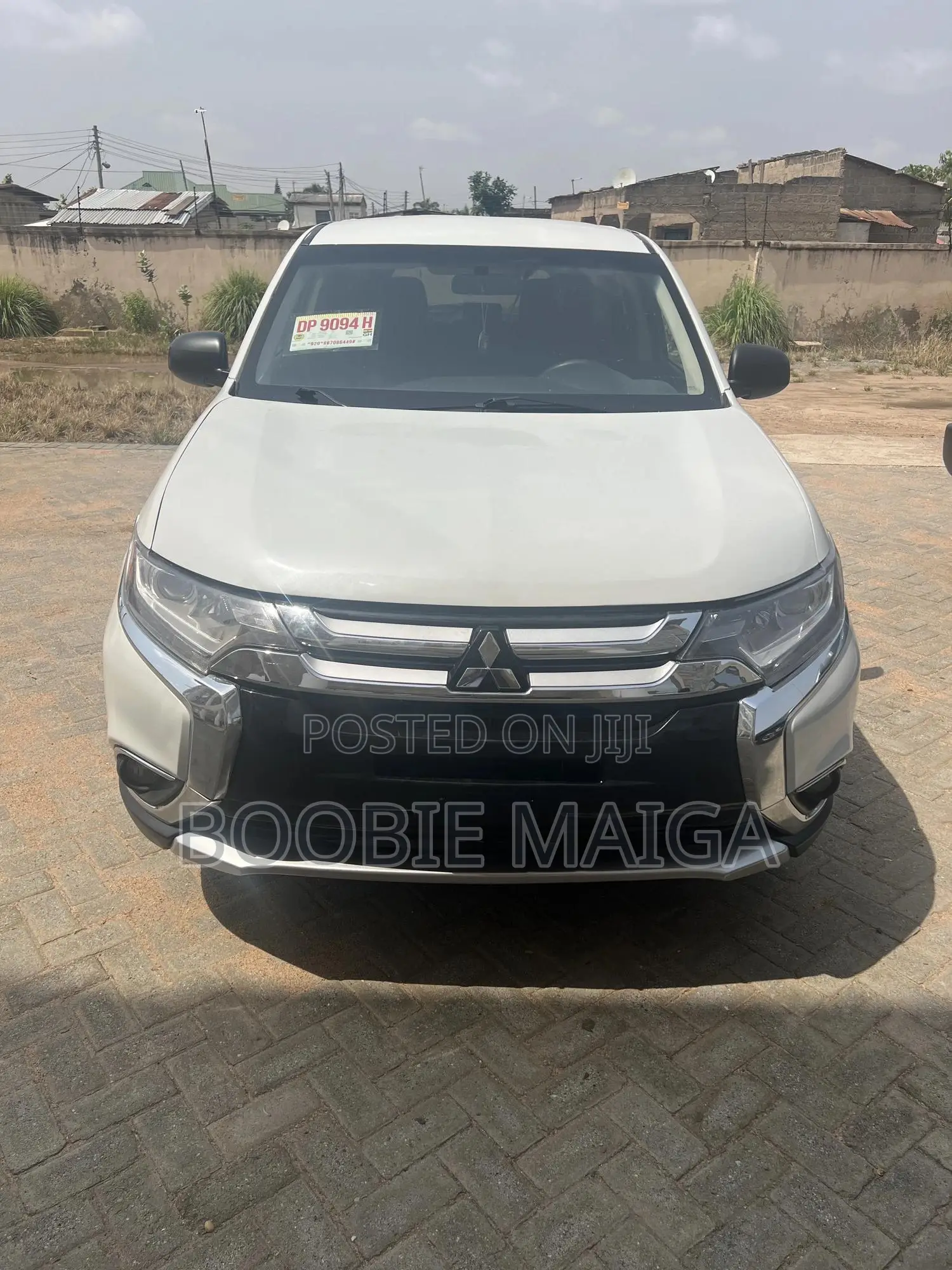 Mitsubishi Outlander ES FWD 2018 White