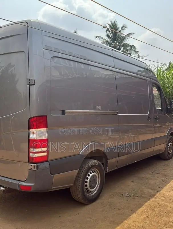 Mercedes-Benz Sprinter 2014 Grey