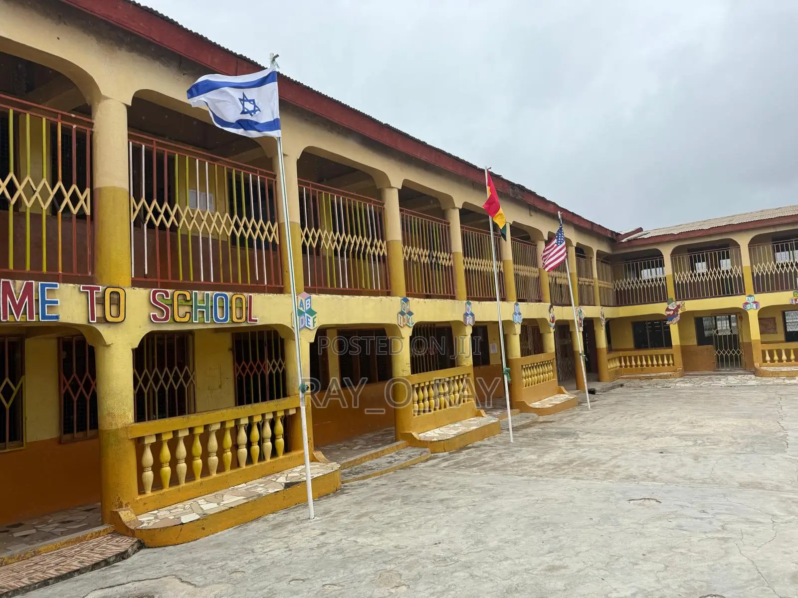 19 Classrooms School for Sale