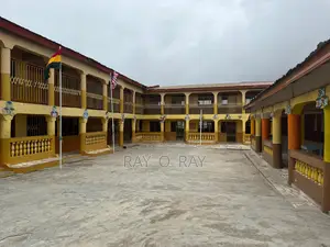 19 Classrooms School for Sale