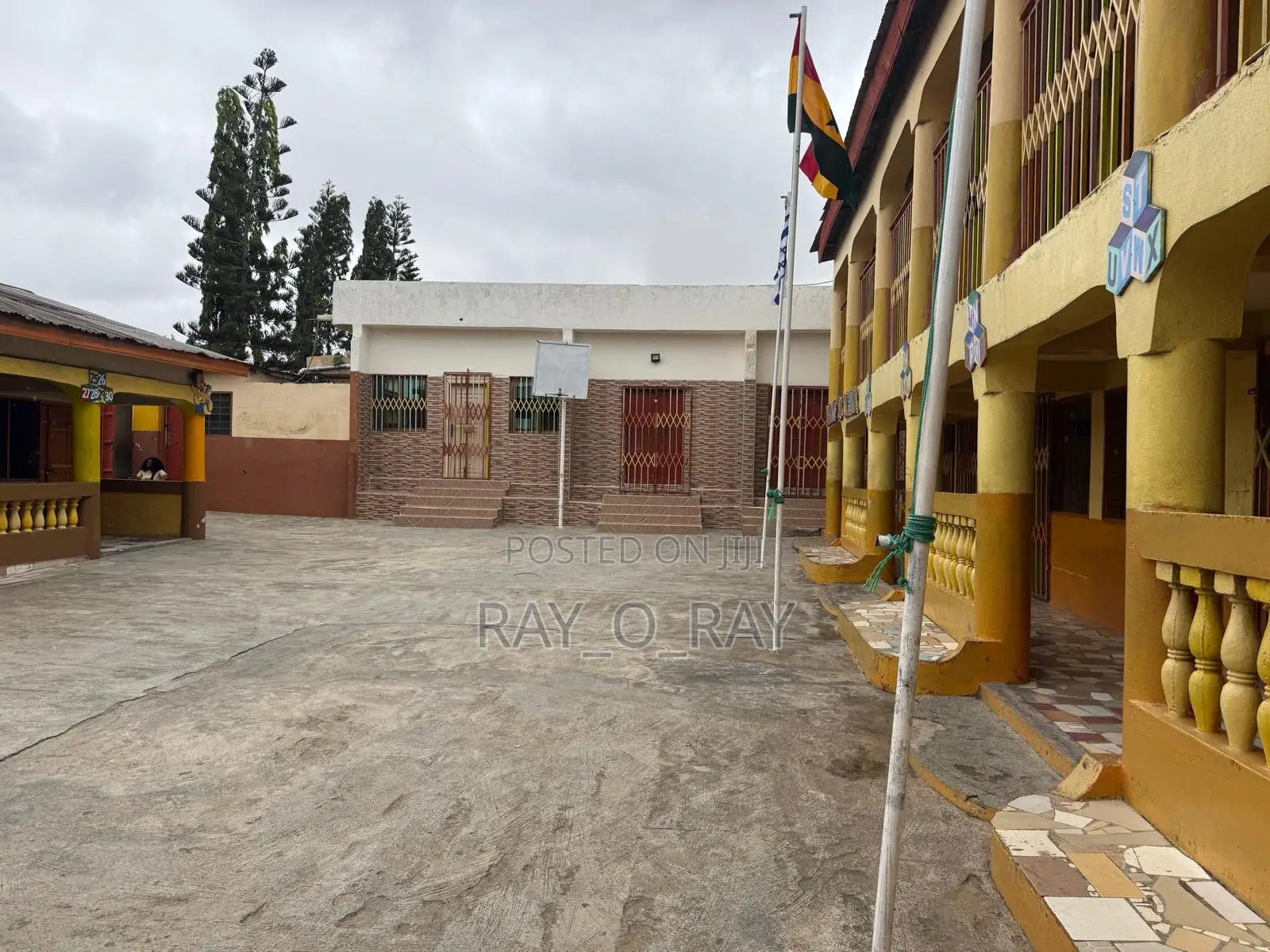 19 Classrooms School for Sale