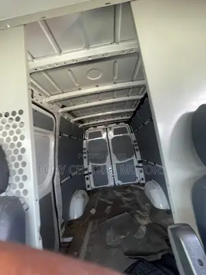 Mercedes-Benz Sprinter 2012 White