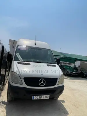 Mercedes-Benz Sprinter 2012 White