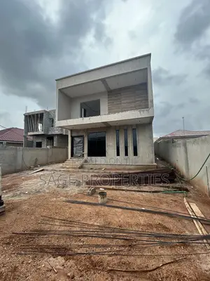 4bdrm House in Nmai-Dzorn for sale