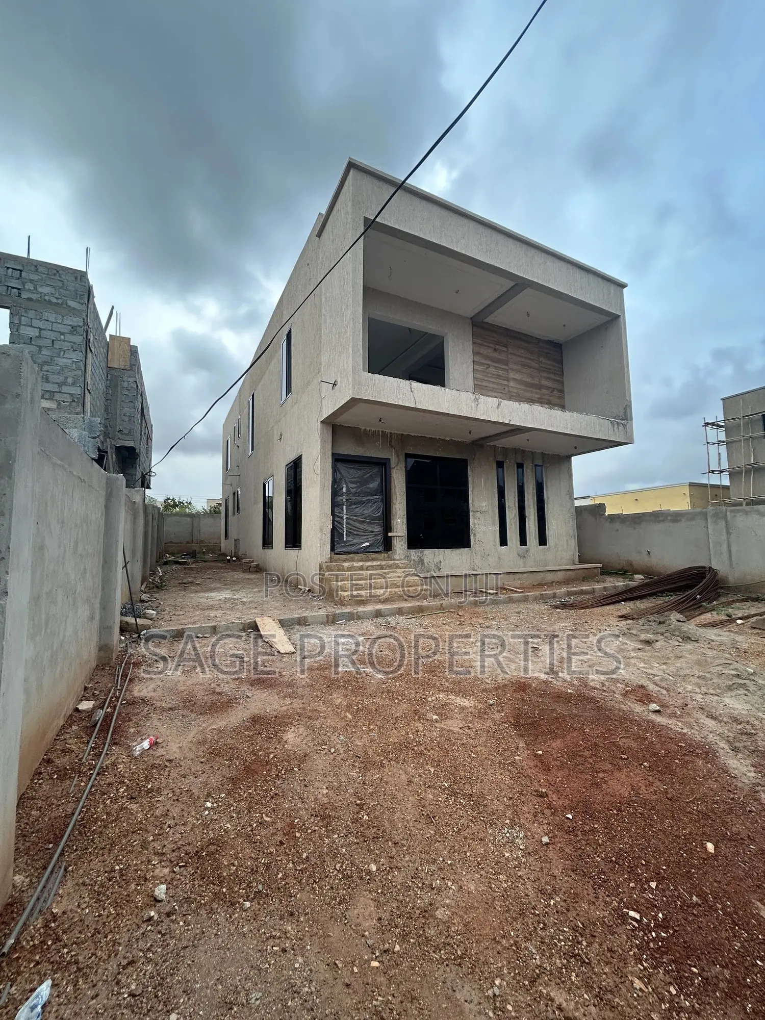 4bdrm House in Nmai-Dzorn for sale