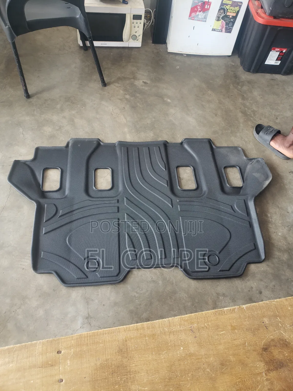 Land Cruiser V8 Boot Carpet