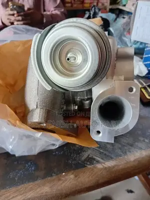 Turbocharger for Nissan Hardbody Np300, With Yd25 Engine.
