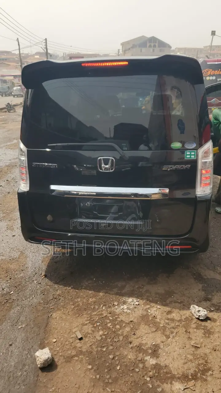 Honda Stepwgn 2013 Black