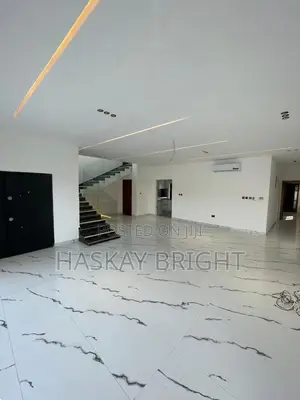 4bdrm House in Oyarifa for sale