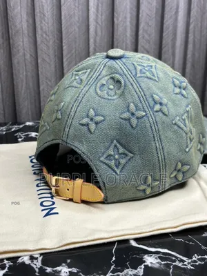 Durable Baseball Cap for Men.
