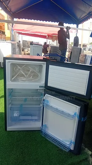 Westpool 80l Black Double-Door Table-Top Fridge