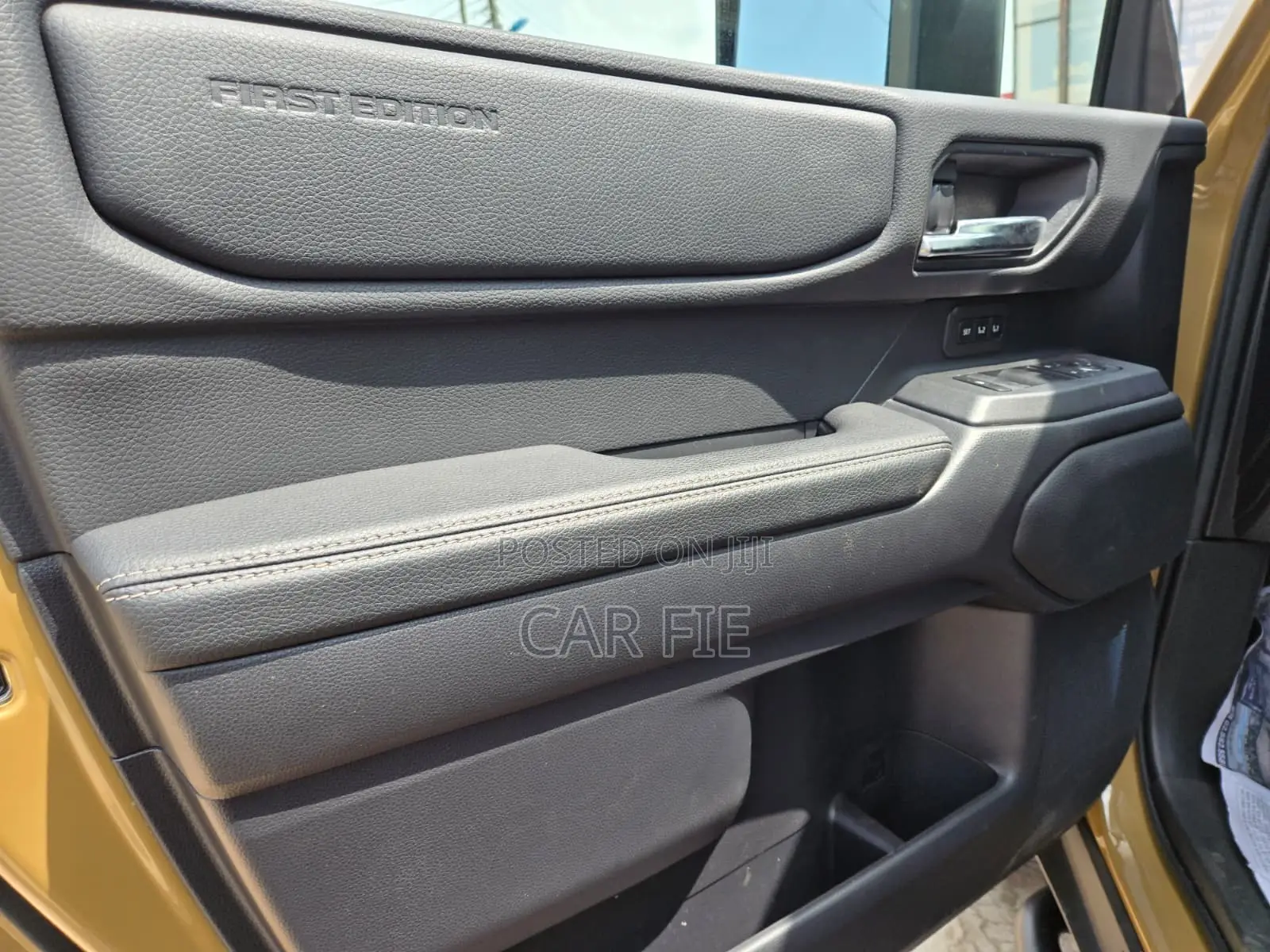 Toyota Land Cruiser 2024 Gold