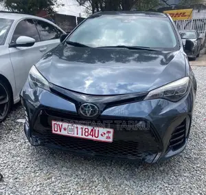Toyota Corolla 2017 Gray