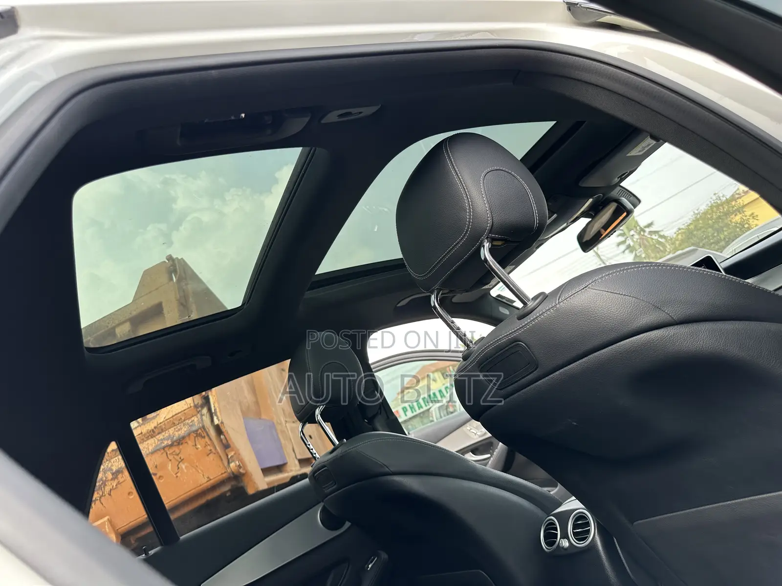 Mercedes-Benz GLC-Class 2019 White