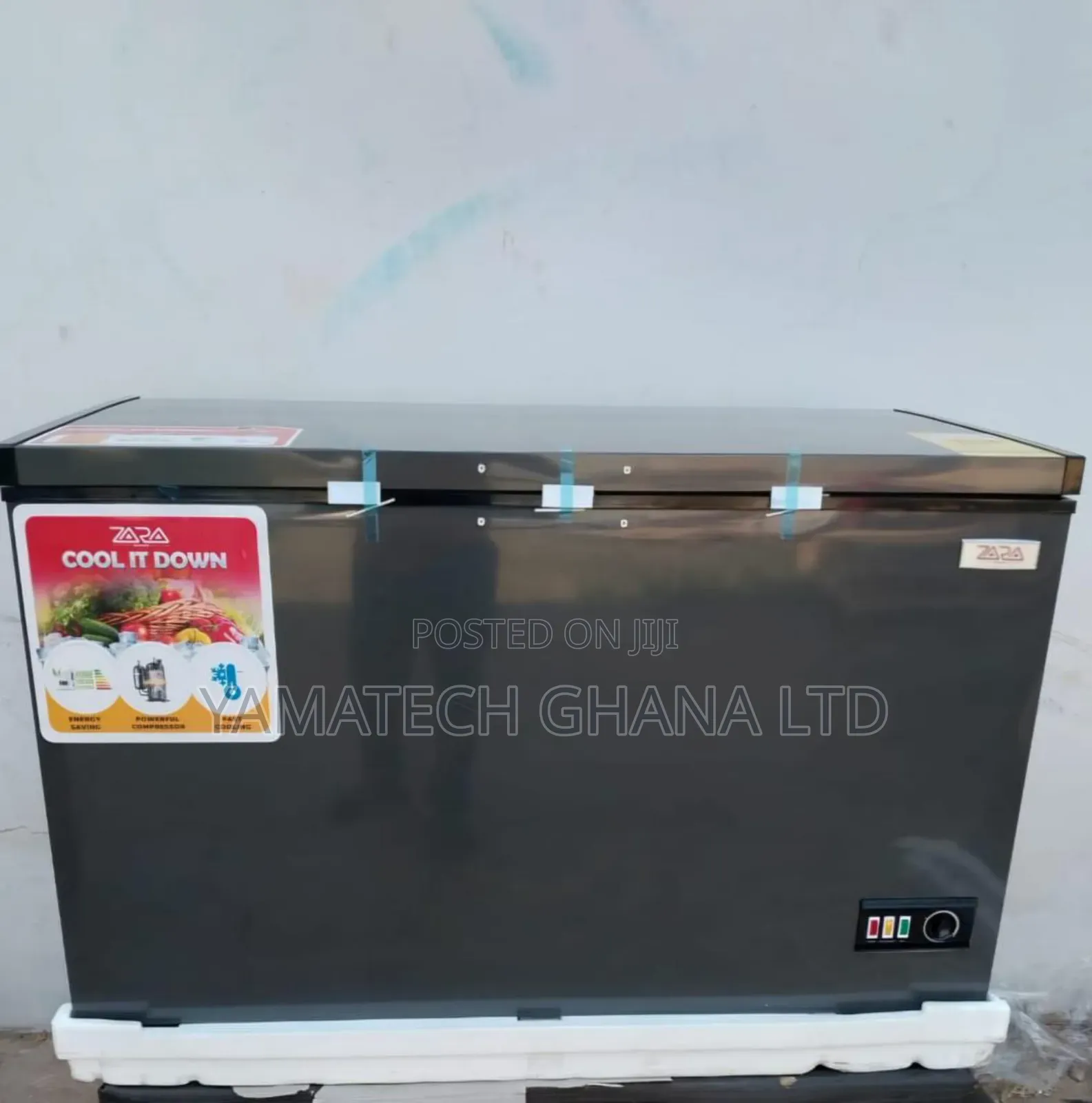 Quality And Affordable Zara 368 Litre Chest Freezer Light And Lock