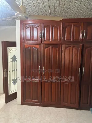 Furnished 4bdrm House in Community 20, Tema Metropolitan for rent