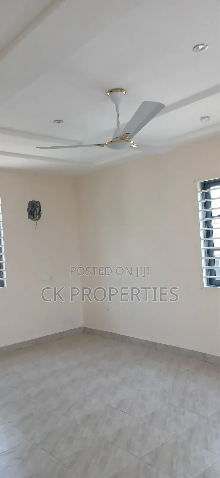 2bedrooms Apartment