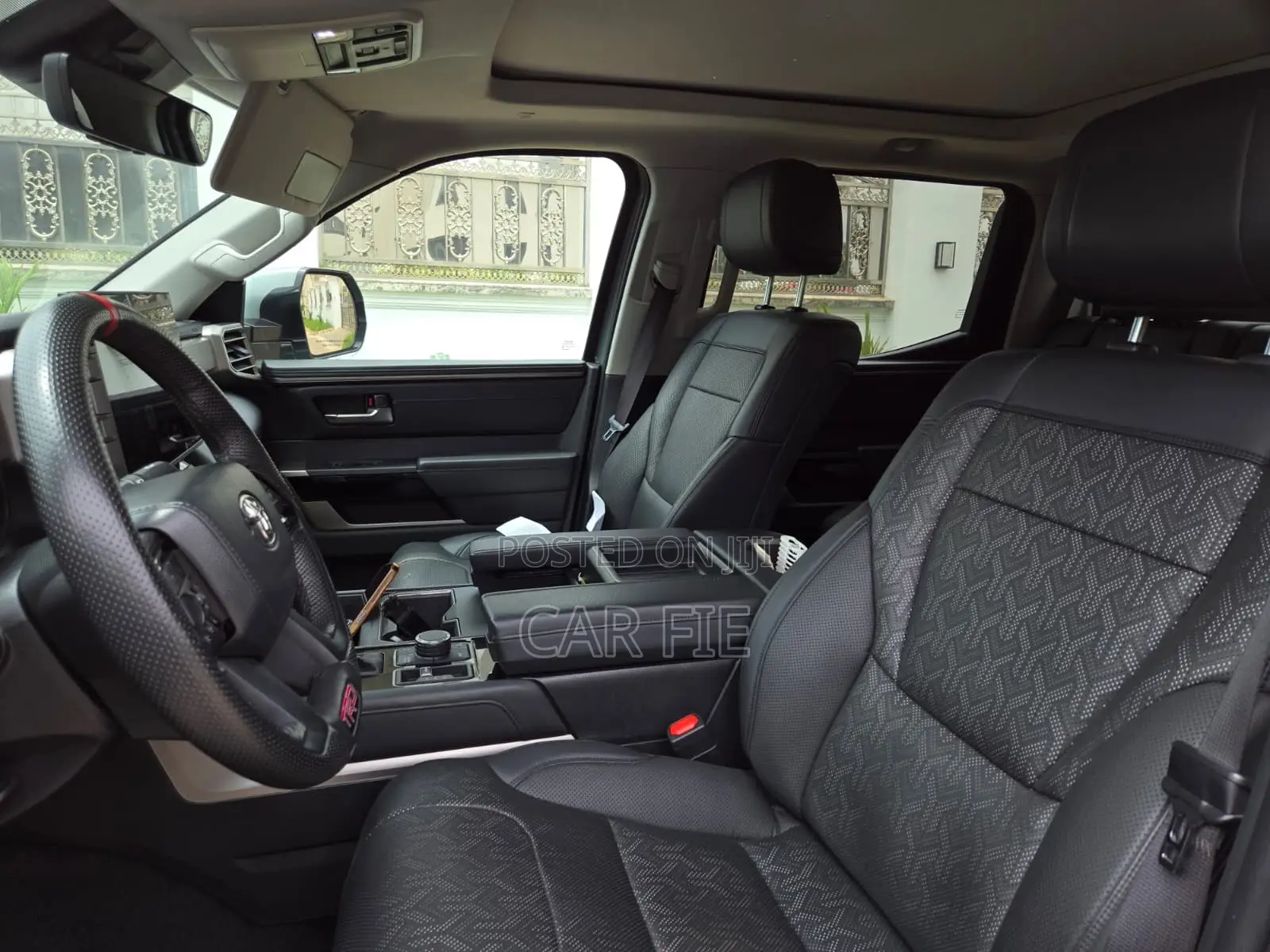 Toyota Tundra Limited CrewMax 5.5' Bed 2024 Gray